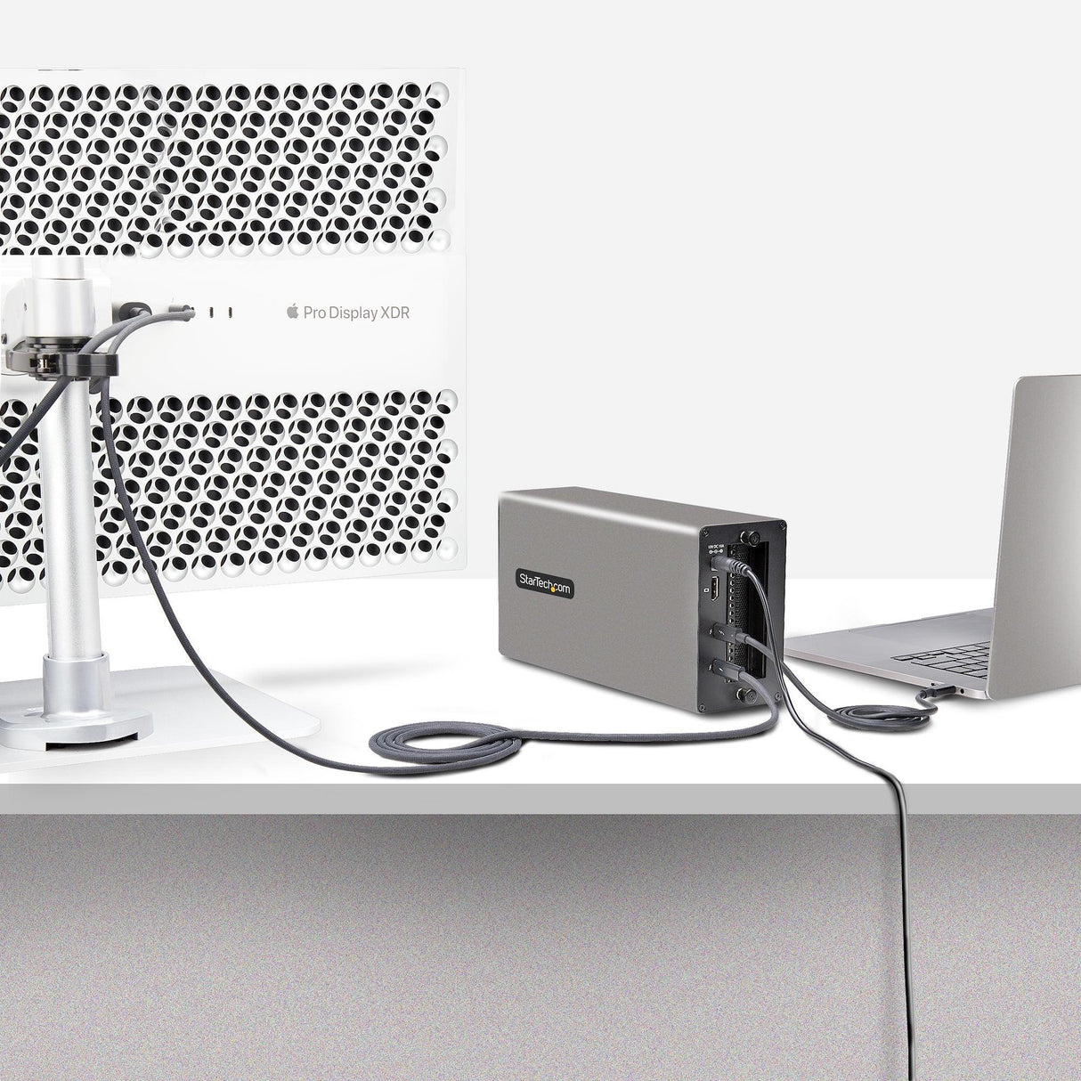StarTech.com Thunderbolt 3 PCIe Expansion Chassis, Enclosure Box w/Dual PCI-E Slots, External PCIe Slots, 8K/4K Output Via TB3/DP 1.4, TAA