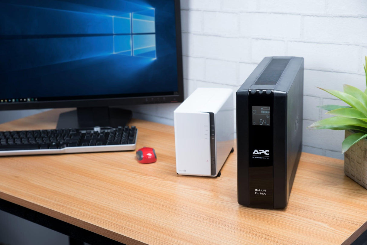 Schneider Electric Back-UPS Pro BR1600MI Line-interactive UPS - 1.60 kVA/960 W
